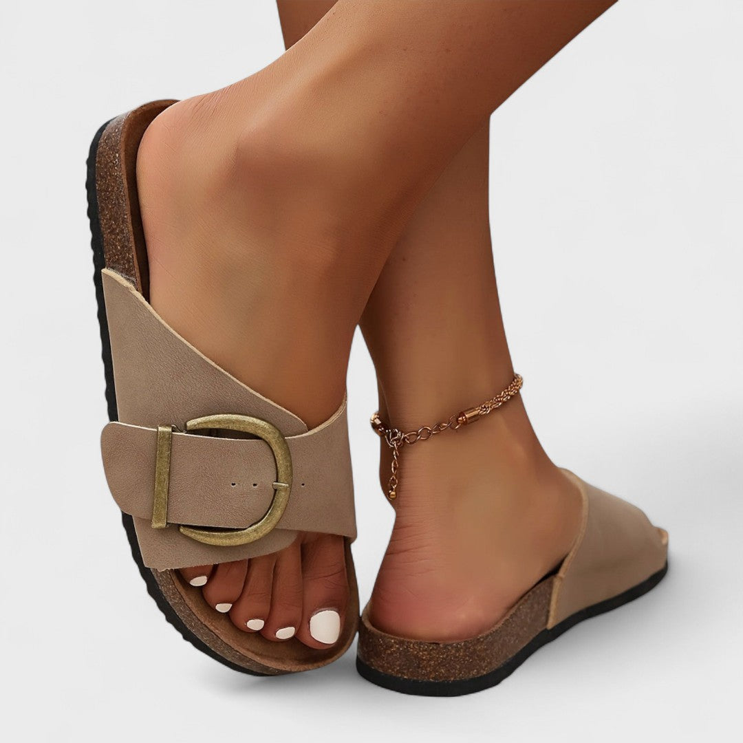 Olivia - Sandale slip-on élégante