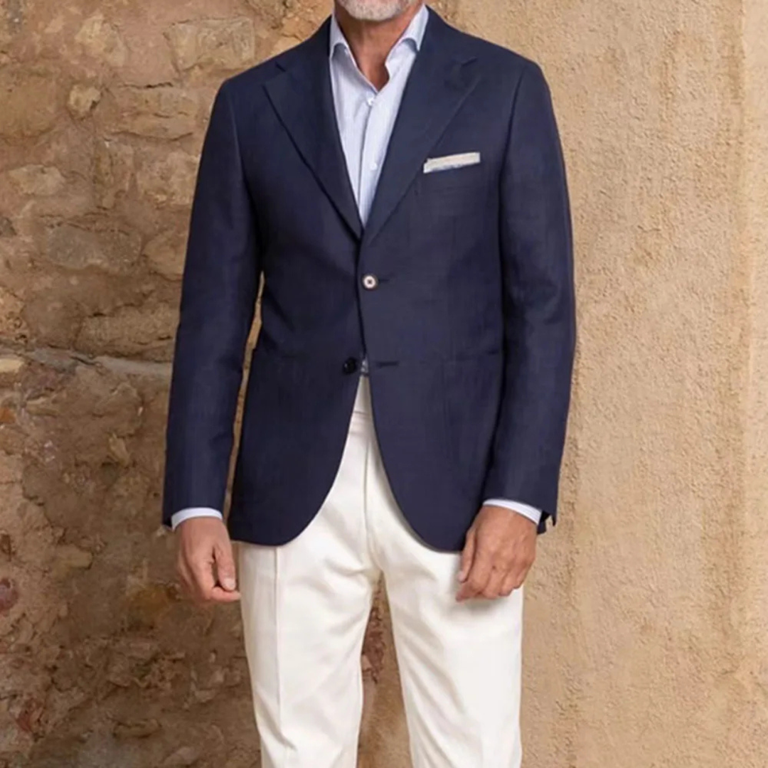 Le Costume Deux Pièces pour Hommes Viareggio – Veste à Revers Notch Simple Boutonnée avec Pantalons Blancs