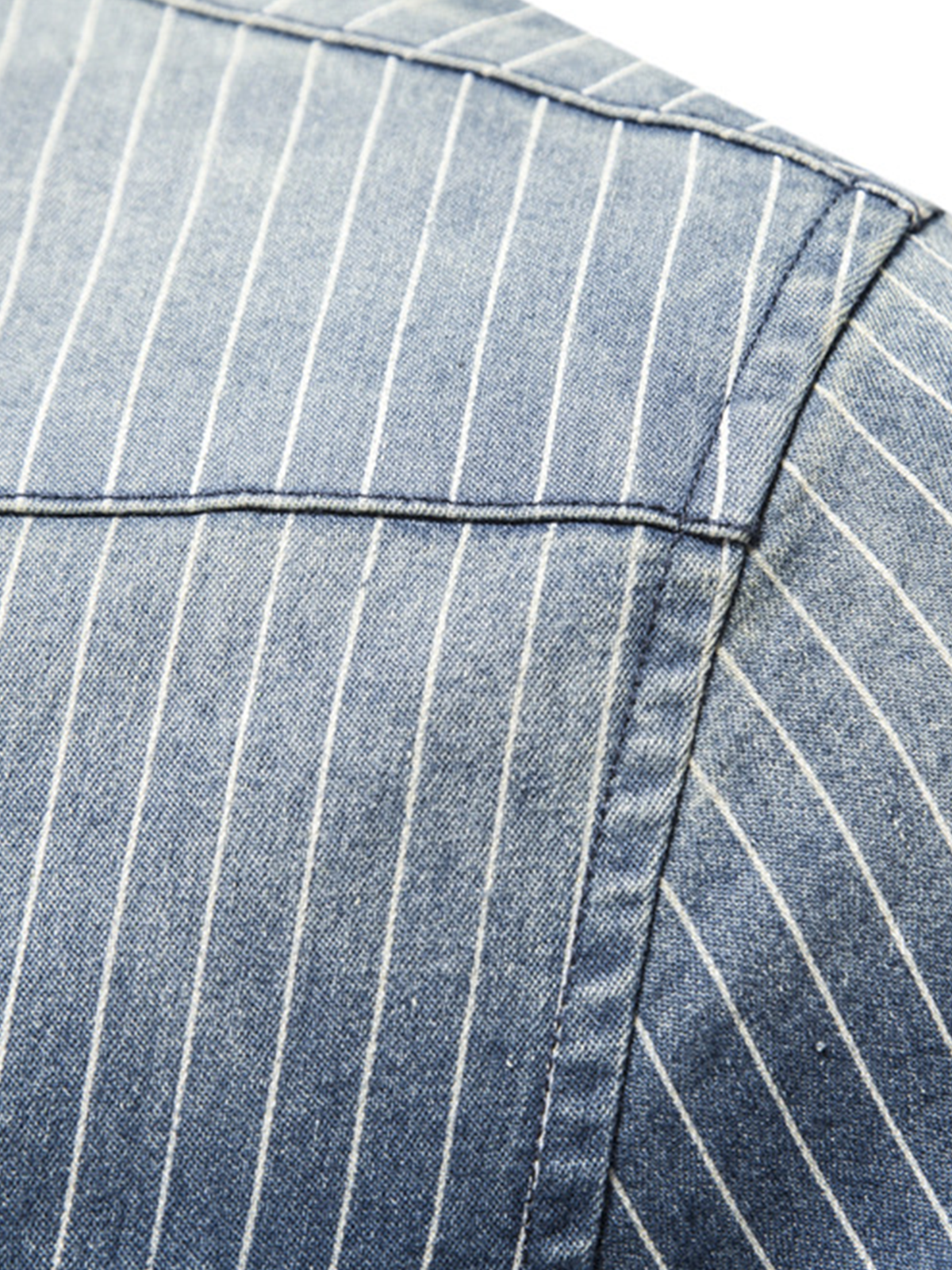 Chemise à manches longues en coton vintage avec poche à rayures en denim pour hommes