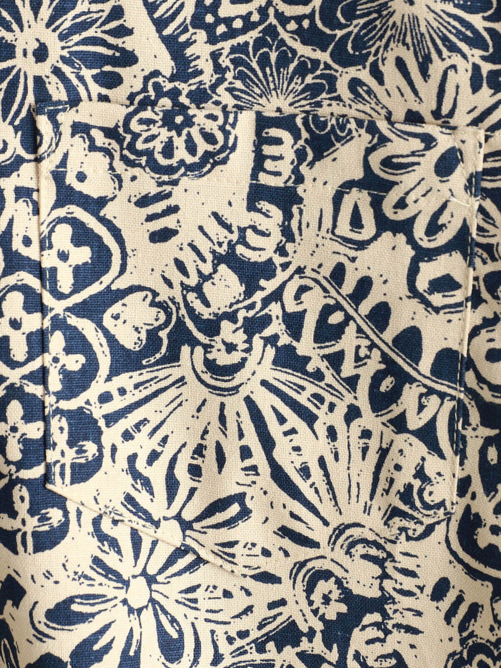 Chemise boutonnée vintage à imprimé cachemire des années 70 avec poche à fleurs rétro pour hommes