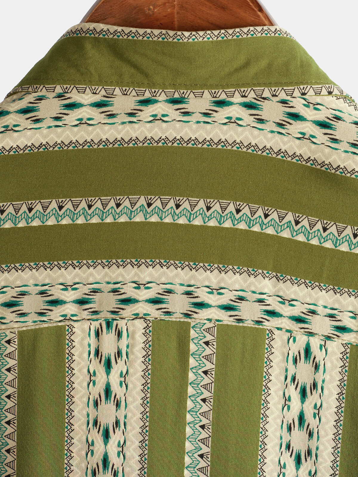 Chemise rétro vintage à manches courtes et imprimé aztèque des années 70 pour homme