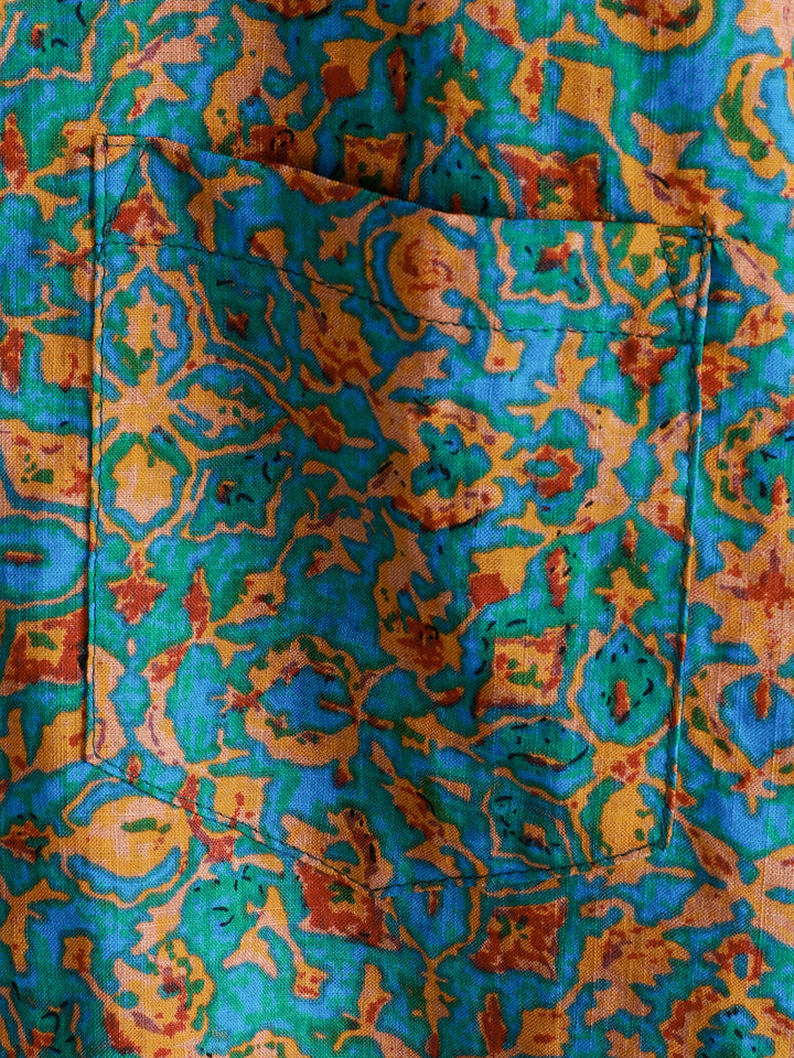 Chemise boutonnée à manches courtes et poches pour homme, style rétro, abstrait