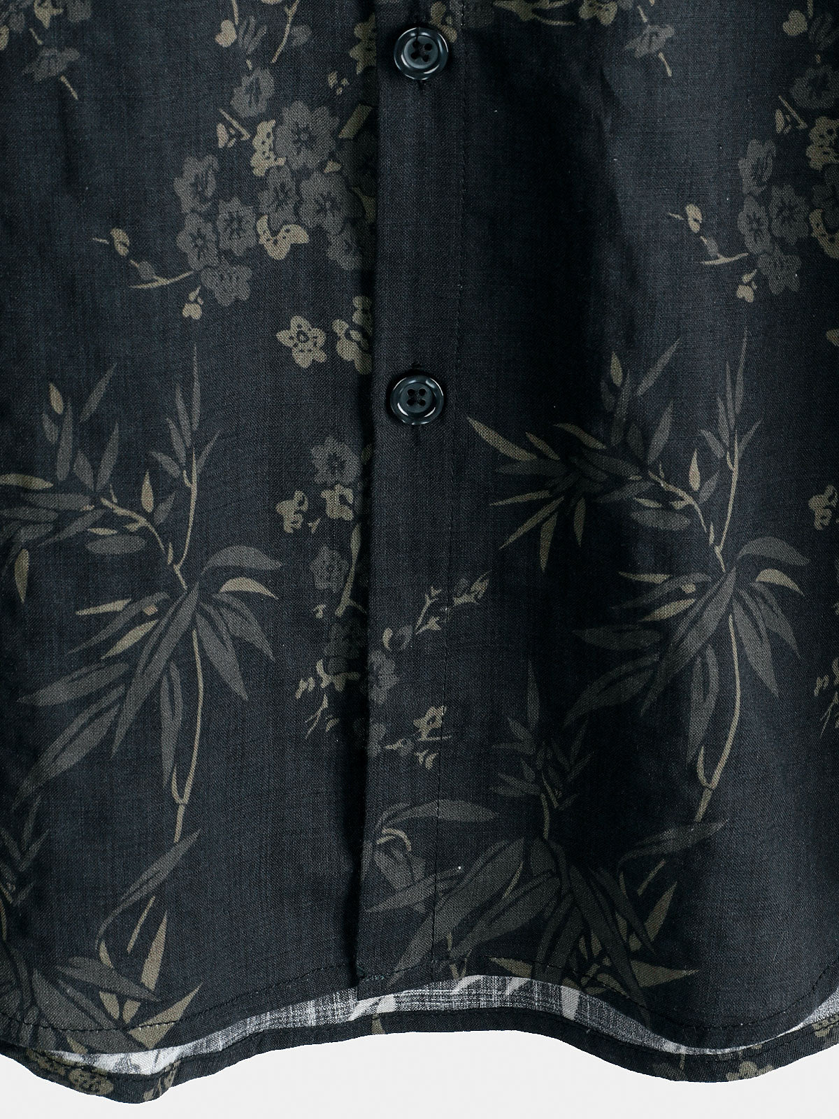 Chemise élégante décontractée à manches courtes avec imprimé floral rétro
