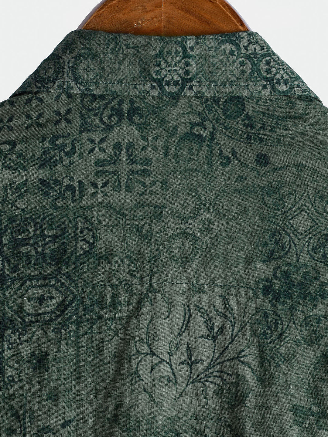 Chemise à manches courtes et poche à imprimé rétro vert pour homme