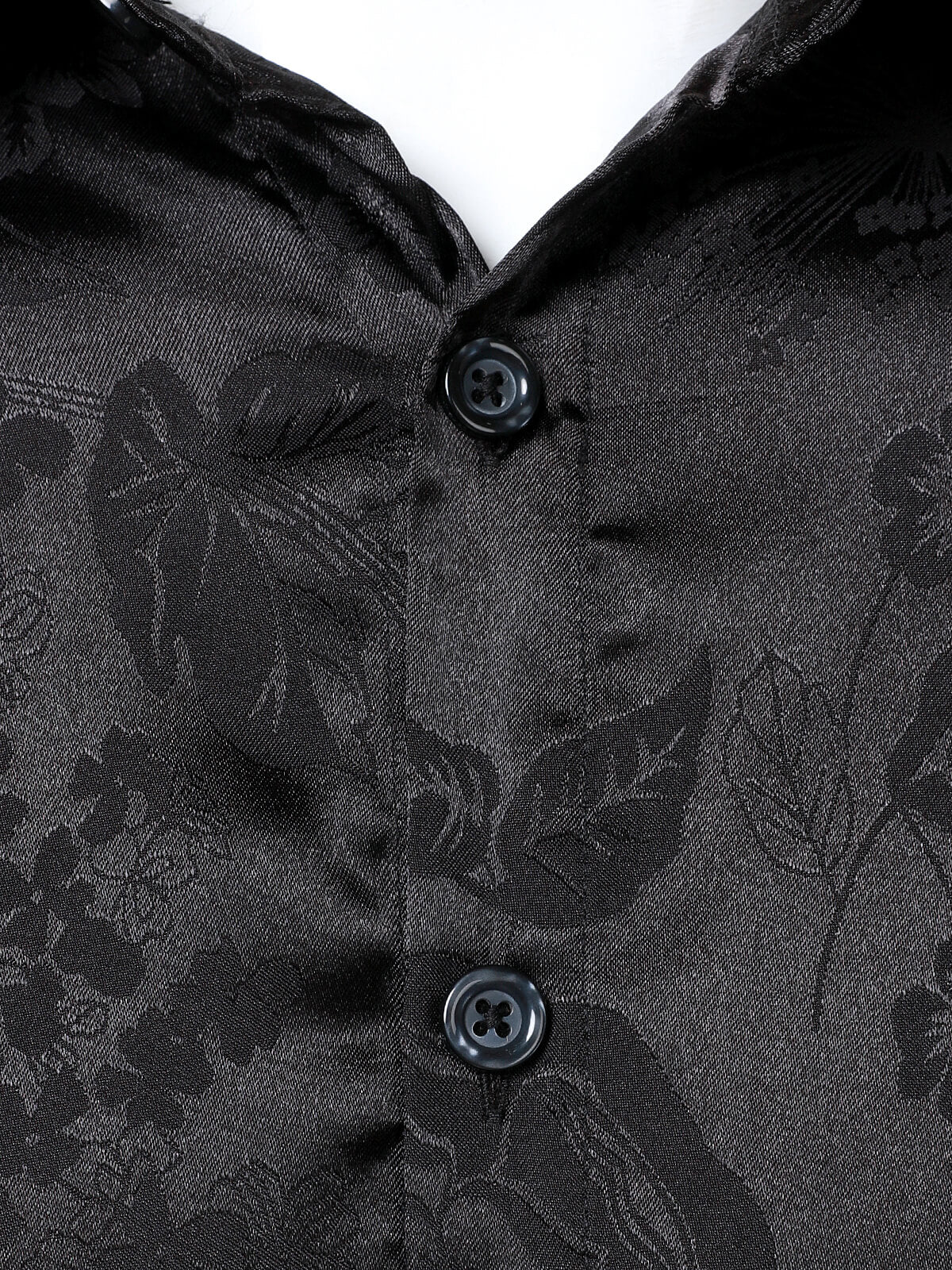 Chemise à manches longues en satin brillant noir à motif jacquard floral pour homme