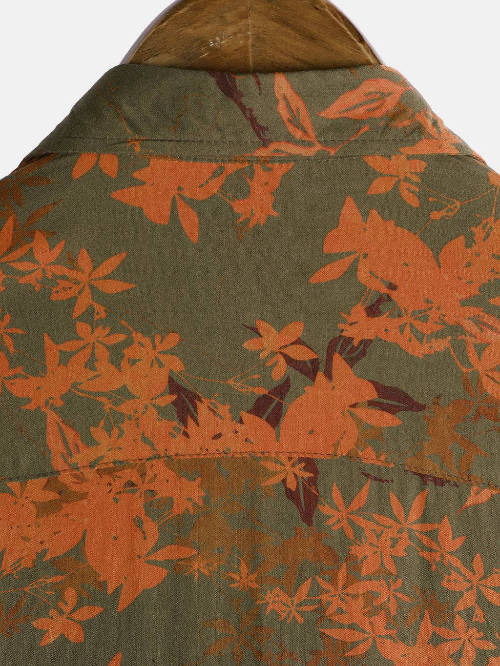 Chemise de plage boutonnée à manches courtes et motif floral vintage pour homme