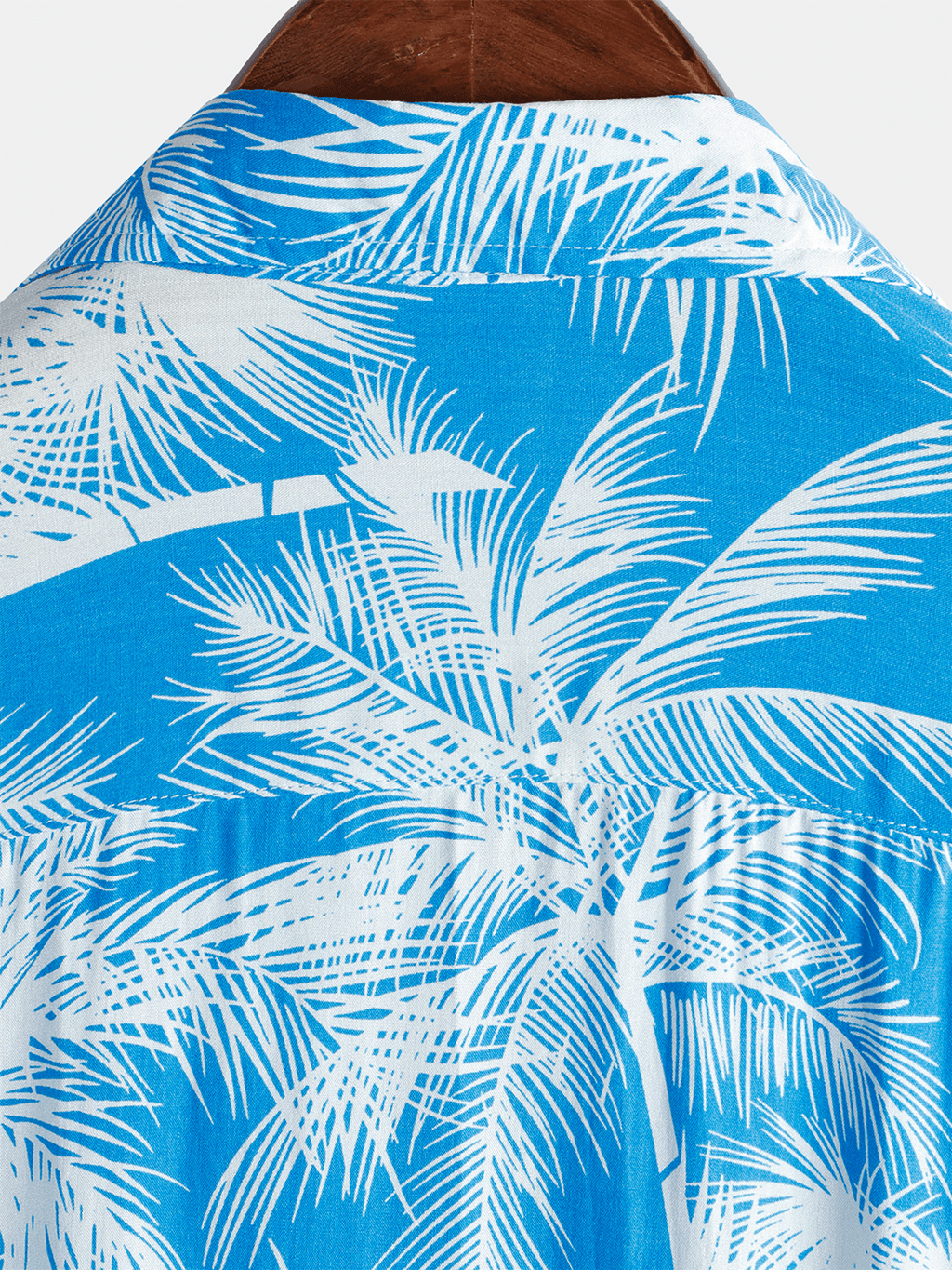 Chemise homme manches courtes imprimé tropical bleu style plage