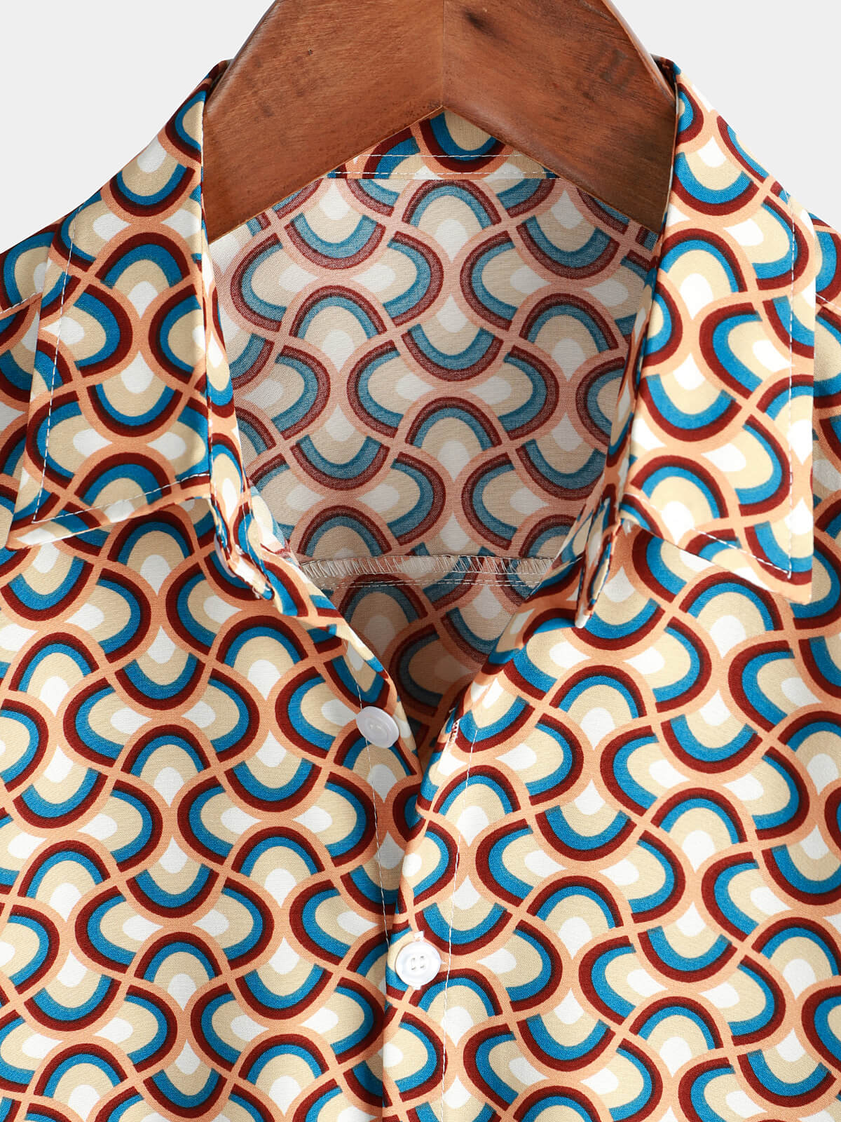 Chemise d'été à manches courtes rétro pour homme boutonnée avec motifs géométriques circulaires vintage idéale pour la plage