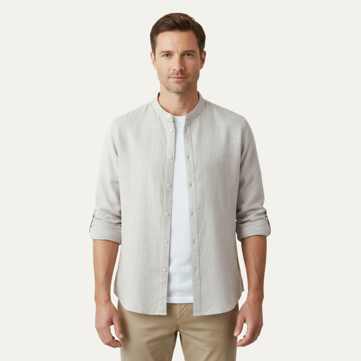 La chemise en lin vintage à col rond fin pour homme de Brookfield Lane