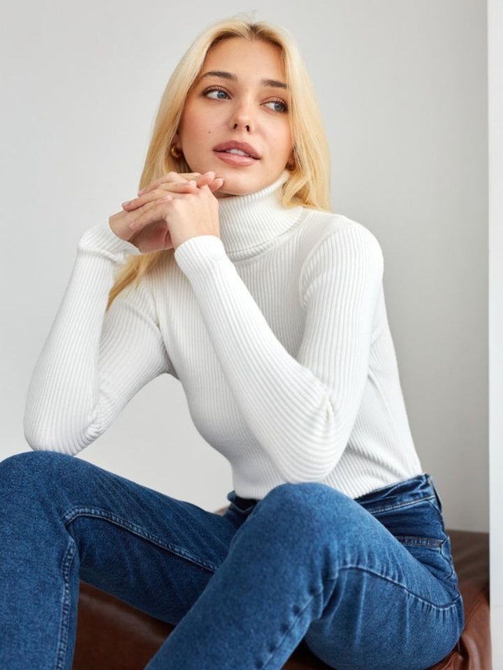 Solene | Pull col roulé classique pour femme