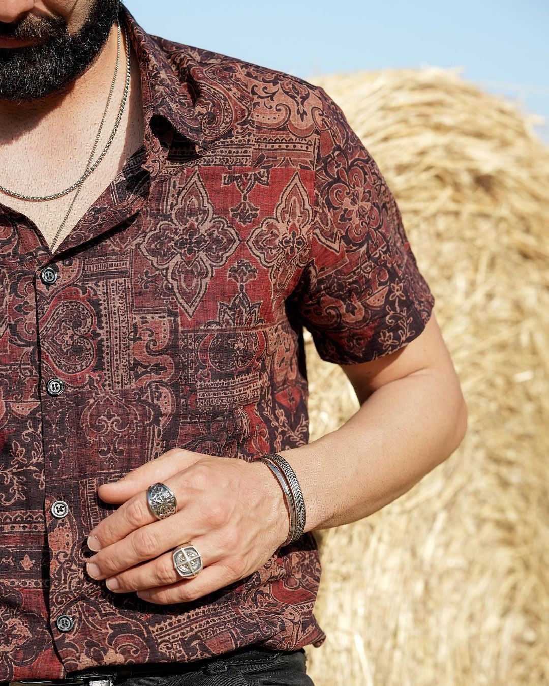 Chemise d'Homme Rétro avec Imprimé Floral Paisley, Boutons, Vintage, Vacances, Western, Marron, à Manches Courtes
