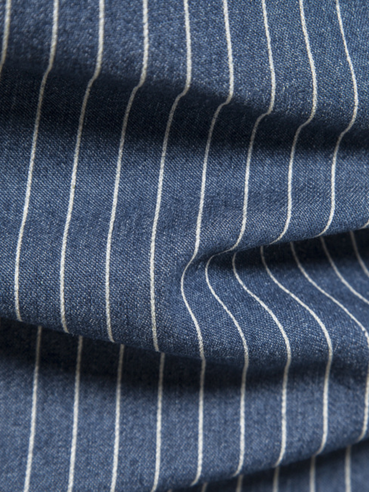Chemise à manches longues en coton vintage avec poche à rayures en denim pour hommes