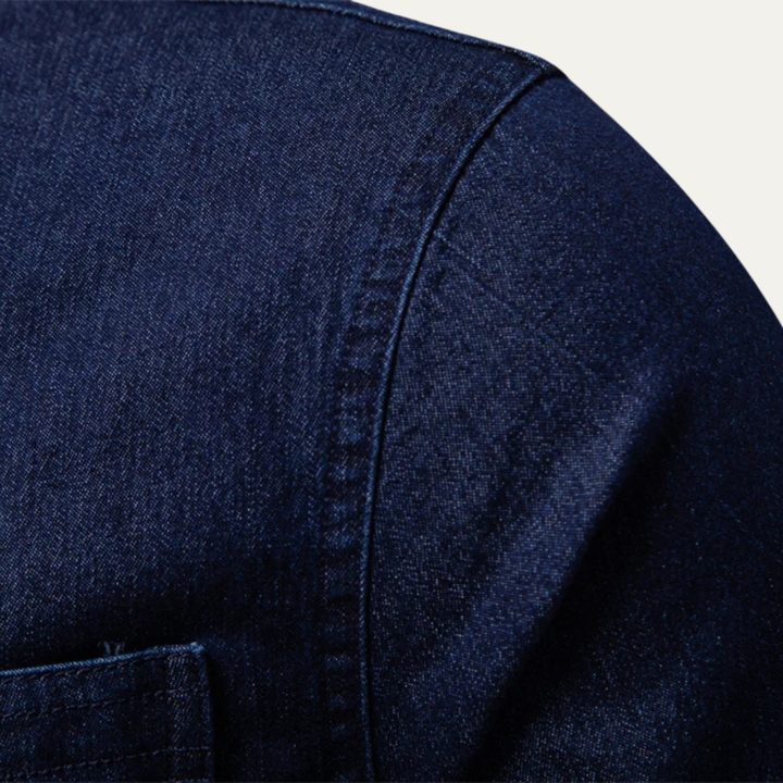 La chemise en denim slim fit pour hommes Crestfall Ridge avec poches doubles