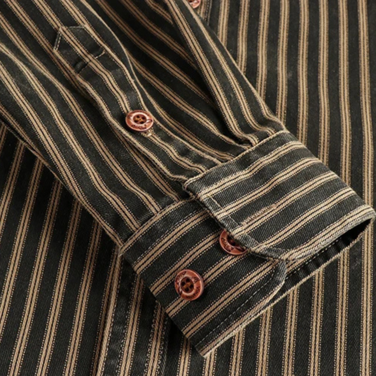 La chemise à boutons rayée rétro décontractée pour homme Stratford Hill