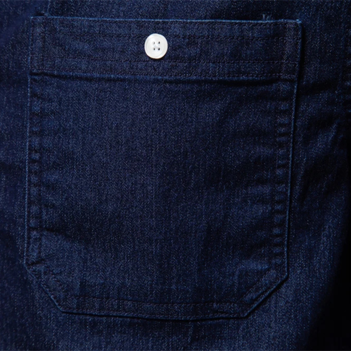 La chemise en denim slim fit pour hommes Crestfall Ridge avec poches doubles