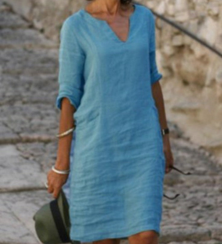 Aarna | Robe en lin décontractée à col en V avec coupe relaxe pour femmes
