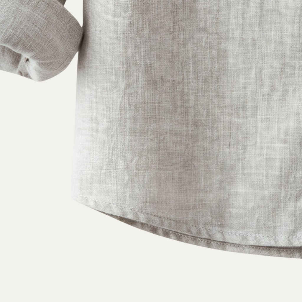 La chemise en lin vintage à col rond fin pour homme de Brookfield Lane