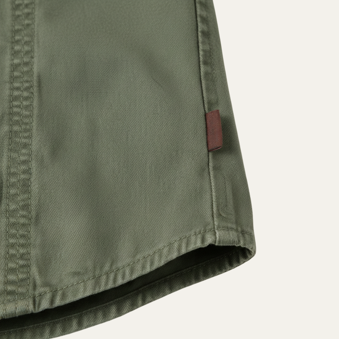 La chemise cargo en coton à poches multiples unie pour hommes Ashton Ridge