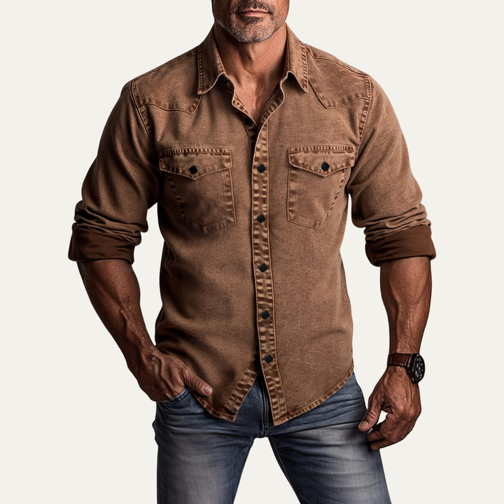 La chemise en denim vintage lavée marron pour homme de Foxhaven