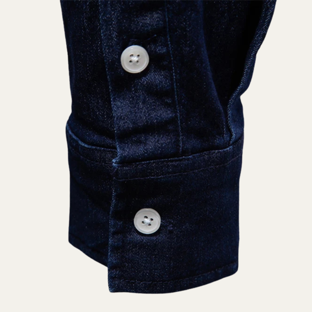La chemise en denim slim fit pour hommes Crestfall Ridge avec poches doubles