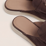 Mule Méditerranéenne en Suède Marron