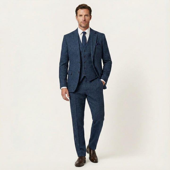 Le Costume 3 Pièces en Tweed pour Hommes Norwood – Veste Herringbone Ajustée, Gilet &amp; Pantalon