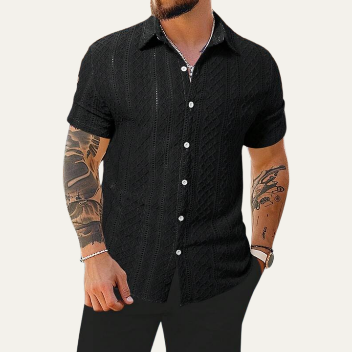 La chemise à boutons texturée d&