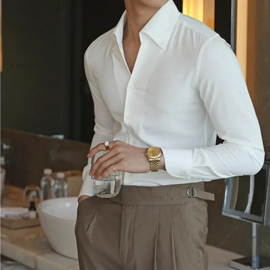 La chemise à boutons pour homme Redfield avec col italien — Blanc