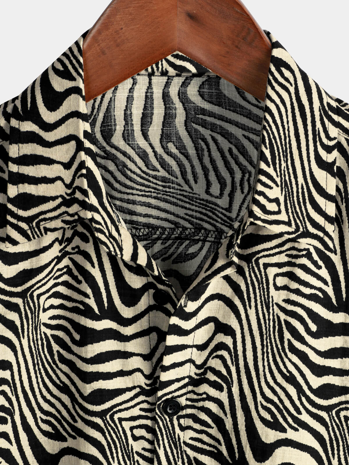 Chemise d'Homme Vintage d'Été avec Imprimé de Tigre, Fraîche pour des Vacances à la Plage, à Manches Courtes et Boutons