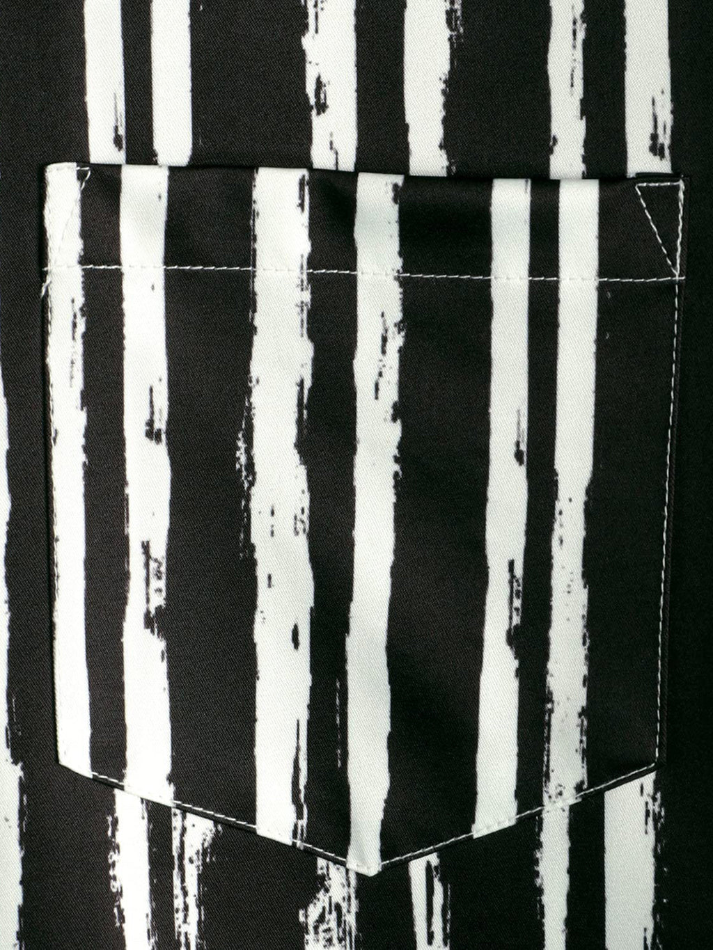 Chemise hawaïenne noire à manches courtes avec poche imprimée de plantes tropicales pour hommes