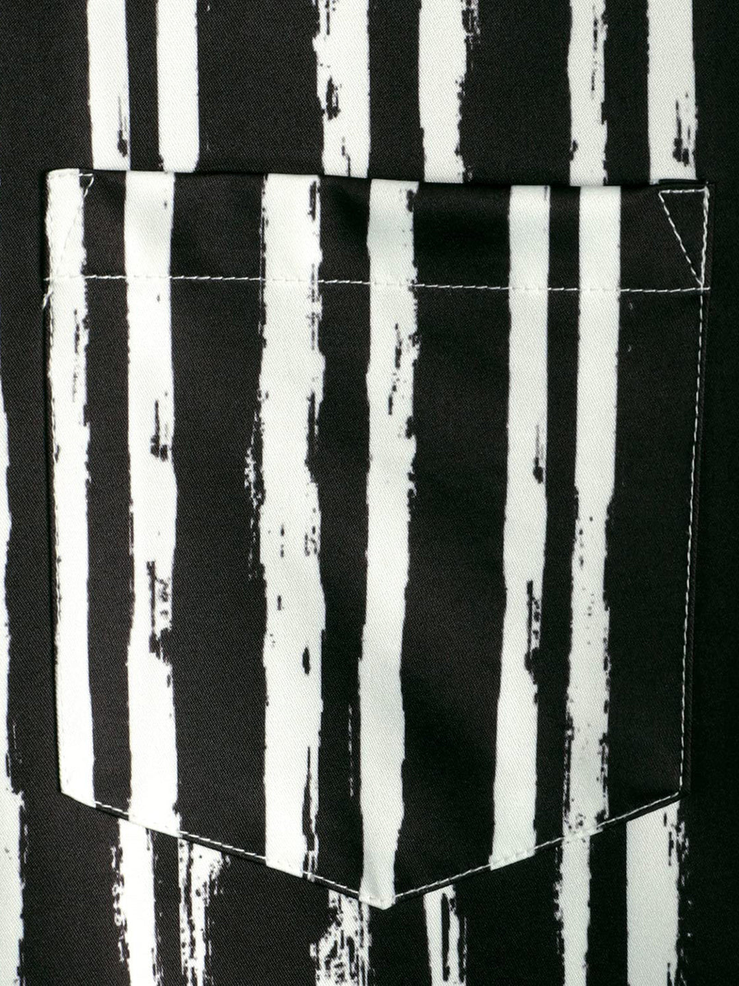 Chemise hawaïenne noire à manches courtes avec poche imprimée de plantes tropicales pour hommes