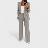Francisca - Tenue Élégante