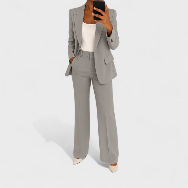 Francisca - Tenue Élégante