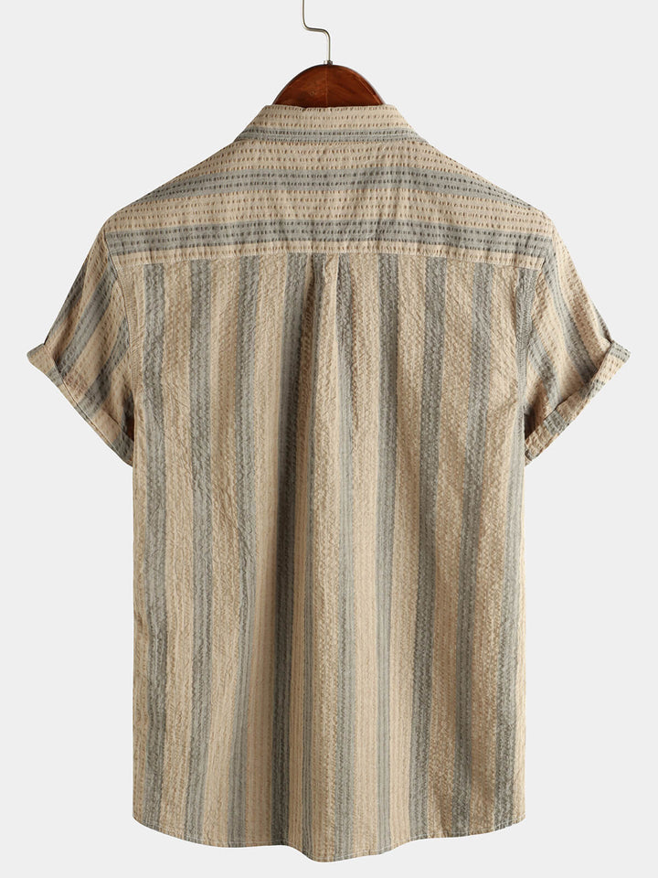 Chemise à manches courtes boutonnée pour hommes en coton rayé avec poche décontractée pour vacances hawaïennes