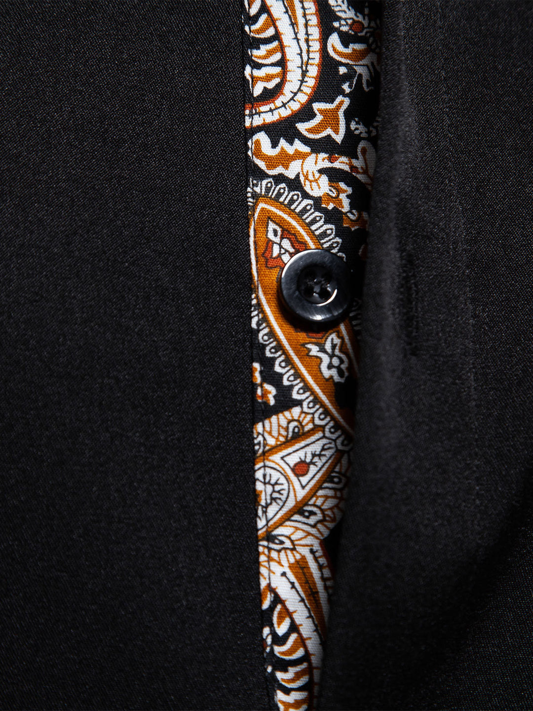 Chemise boutonnée à manches longues et imprimé cachemire colorblock pour homme
