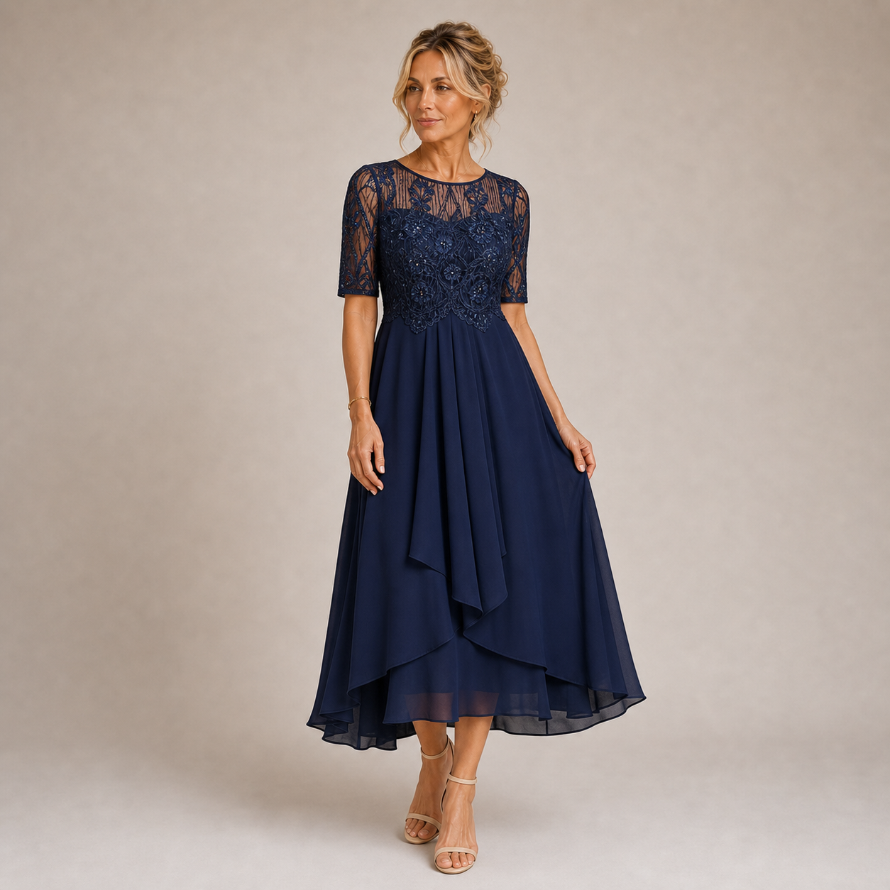 Mariana - Robe en Dentelle à Manches Courtes et Élégance Moderne