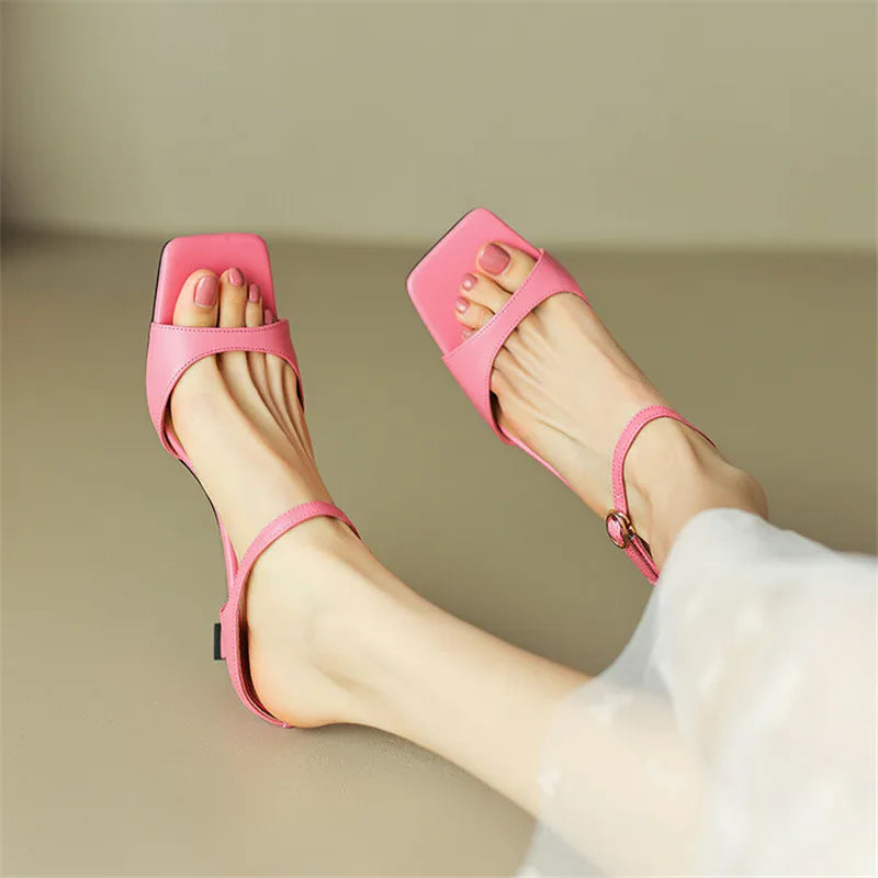 Chaussures à talon en cuir