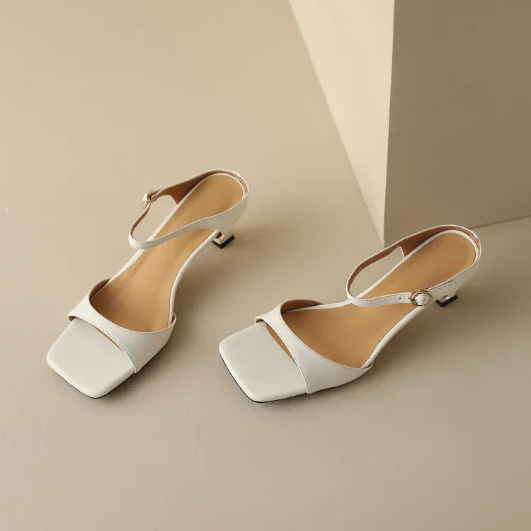 Chaussures à talon en cuir