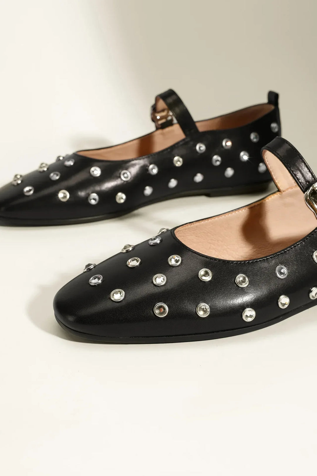 Sandales Mary Jane cloutées Evelyn