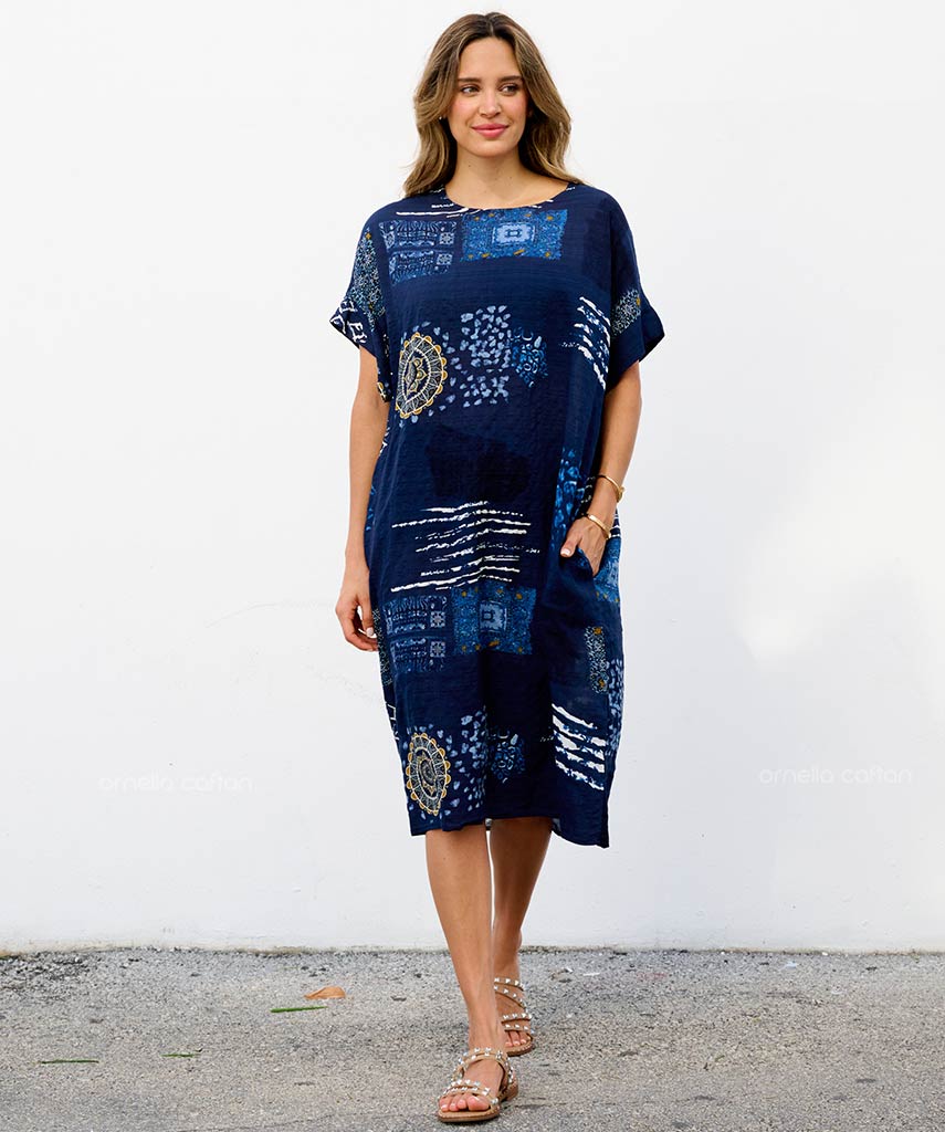 Robe Courte à Poches – Imprimé Abstrait Indigo