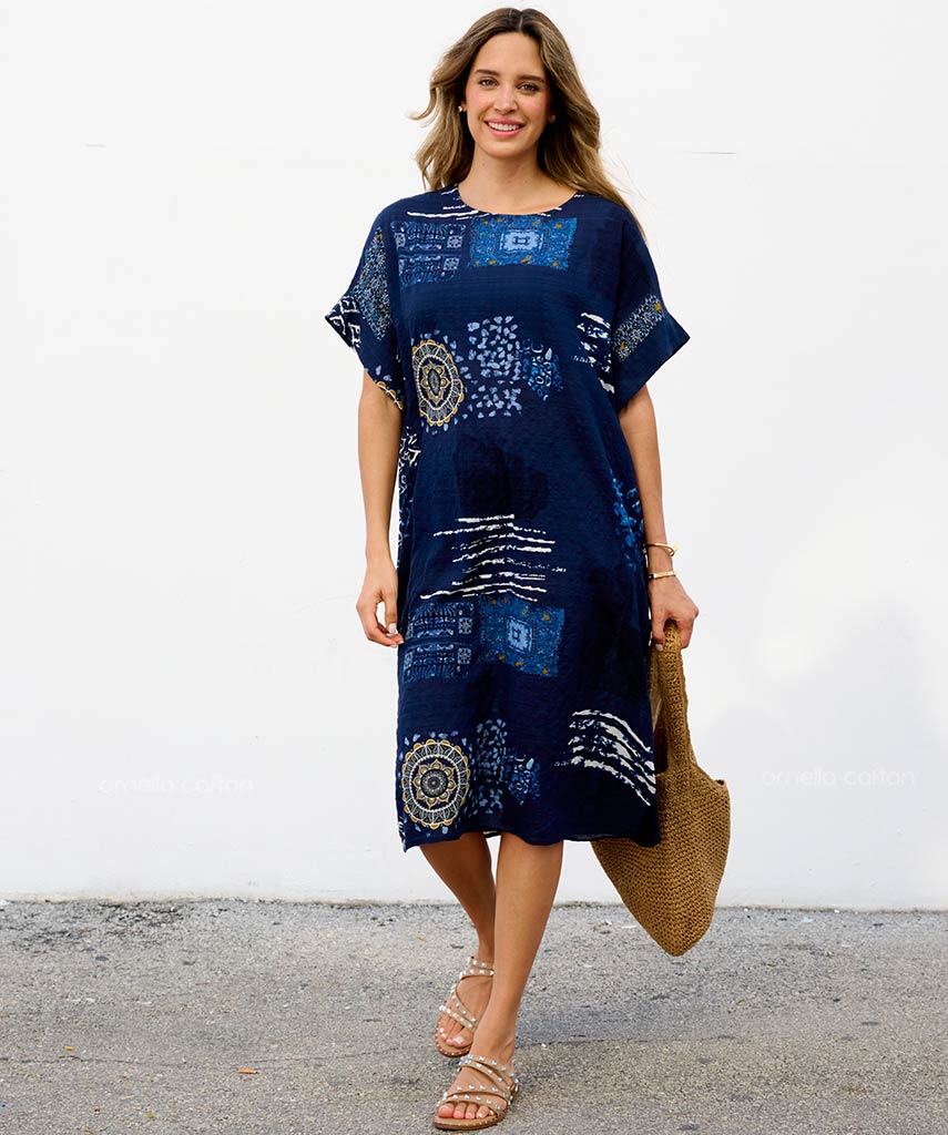 Robe Courte à Poches – Imprimé Abstrait Indigo