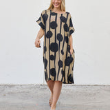 Robe Courte à Poches – Imprimé Pois Écru