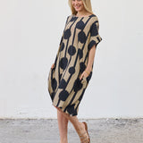 Robe Courte à Poches – Imprimé Pois Écru