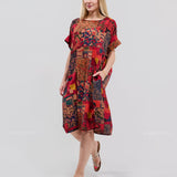 Robe Courte à Poches – Imprimé Patchwork Rouge