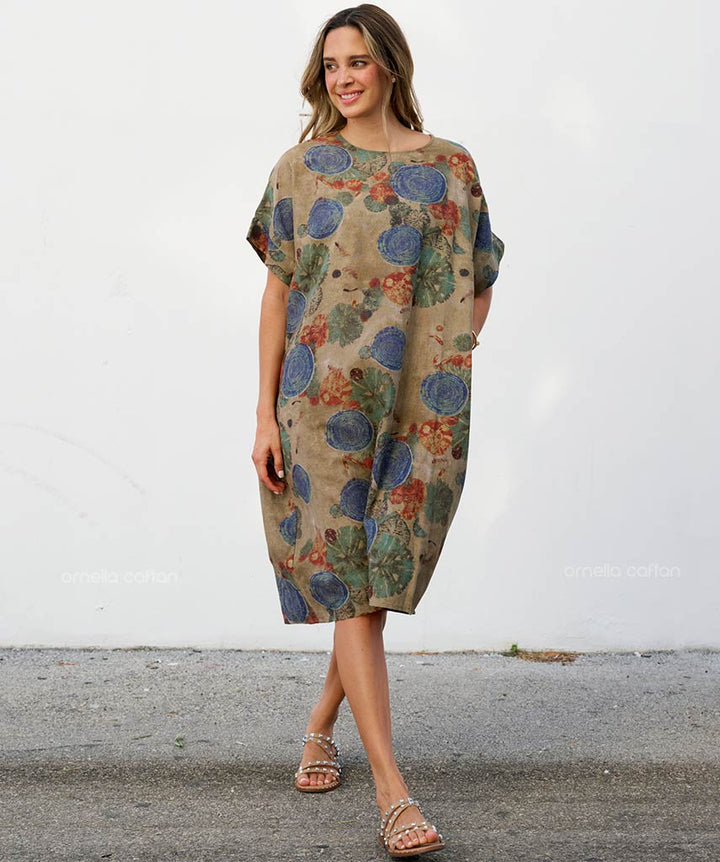Robe Courte à Poches – Imprimé Médaillons Kaki