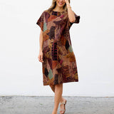 Robe Courte à Poches – Imprimé Patchwork Kaki