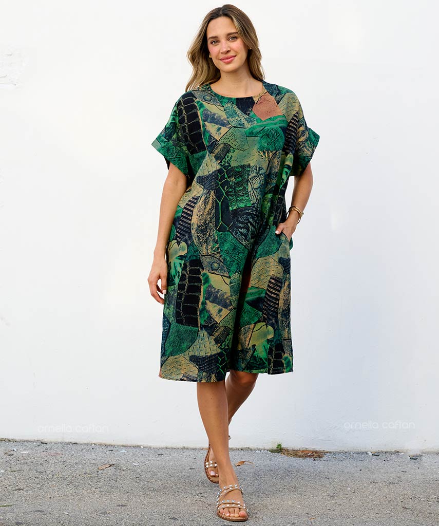 Robe Courte à Poches – Imprimé Tropical Vert