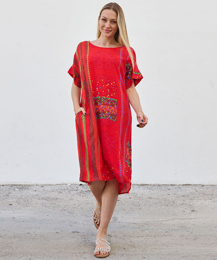 Robe Courte à Poches – Imprimé Ethnique Rouge