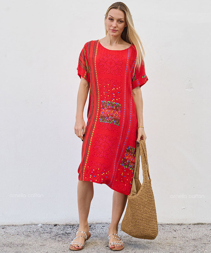 Robe Courte à Poches – Imprimé Ethnique Rouge