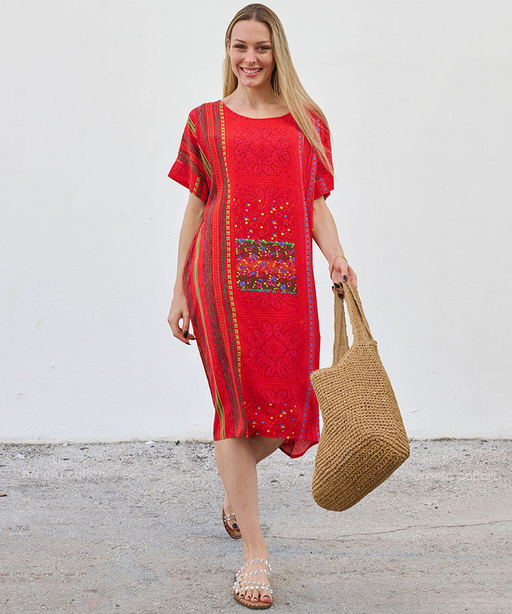 Robe Courte à Poches – Imprimé Ethnique Rouge